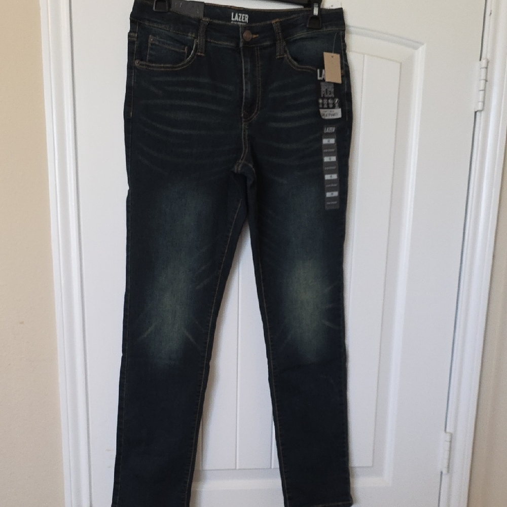 Lazer Men's Slim Fit Dark Wash Jeans